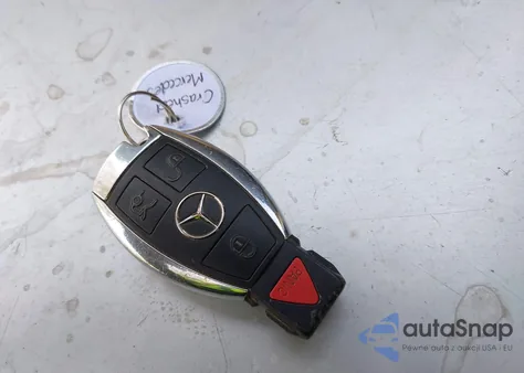 2014 Mercedes-Benz Cla 250 z USA, uszkodzony, nr VIN WDDSJ4EB6EN117203